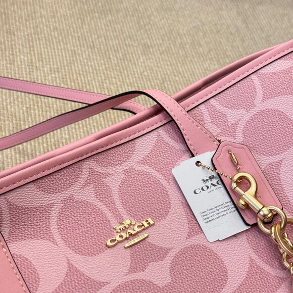 Coach tote bag, size 33*27 cm - Picture 7 of 8